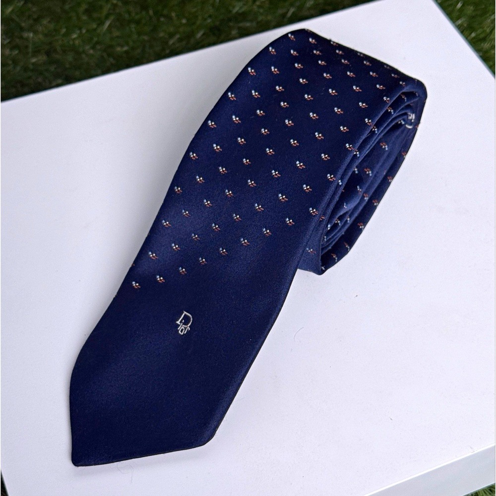 Christian Dior Mens Tie Navy Blue Geometric Woven Logo Accent Silk Blend